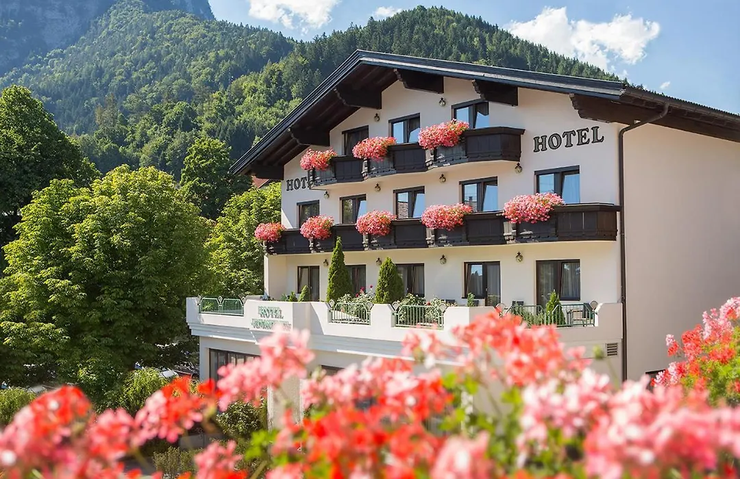 Hotel Jenbacherhof B&B-1